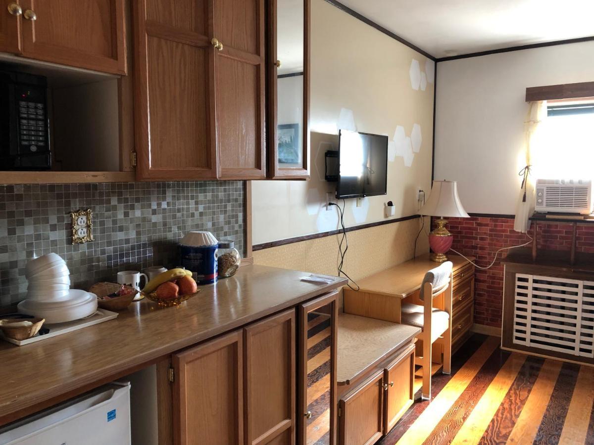 Heritage Place Hotel Gravelbourg Екстер'єр фото