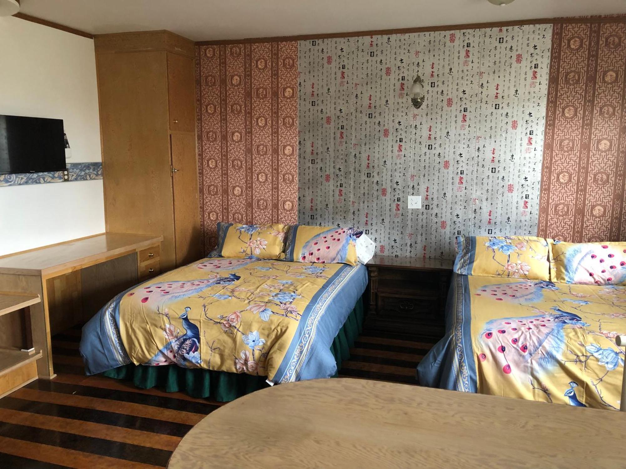 Heritage Place Hotel Gravelbourg Екстер'єр фото